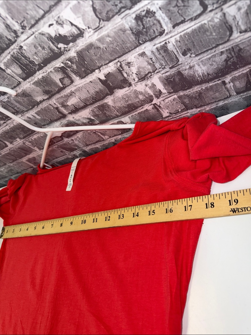 lululemon athletica Red Long-Sleeve Top with Charcoal Elbow Panels - Picture 5 of 6